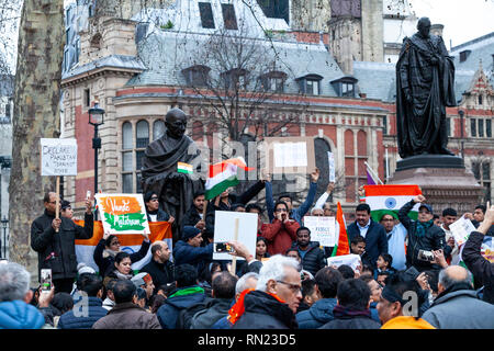 Londres, Royaume-Uni, 16 février, 2019. Les Indiens britanniques à Londres pour protester contre les activités terroristes du Pakistan après l'attaque de soldats indiens CRPF lorsque leur convoi a été voyageant dans un bus dans la région de Pulwama, Jammu-et-Cachemire, en Inde. L'attaque terroriste a été effectuée par/comme réclamé par Jaish-e-Mohammad qui se cache au Pakistan. Harishkumar Shah/Alamy live news Banque D'Images