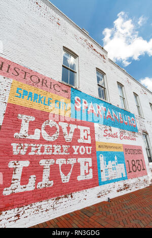 Une grande murale public peint sur un bâtiment en brique au centre-ville de Spartanburg en Caroline du Sud. Il est situé juste à côté de la ville historique de Morgan Square au coeur Banque D'Images