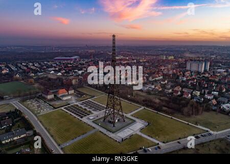 La tour de radio en bois à Gliwice, en Silésie, en Pologne. La tour est la plus haute structure en bois en Europe Banque D'Images