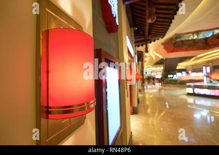 MACAO, CHINE - 16 février 2016 : l'intérieur de Shoppes at Sands Cotai Centra. Shoppes at Sands Cotai Central est un grand centre commercial à Macao Banque D'Images