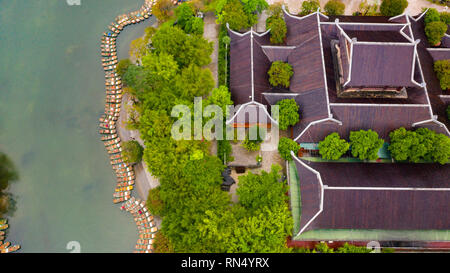 La pagode de Bai Dinh, l'Écotourisme Trang un tour de bateau, Ninh Bình, Vietnam Banque D'Images