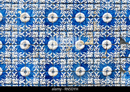 Ancien Bleu carreaux portugal libre. Détail mur Architecture Banque D'Images