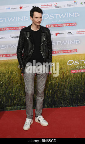 Munich, Allemagne. Feb 17, 2019. L'acteur Sabin Tambrea vient à la première du film 'Ostwind - Aris Ankunft'. Photo : Angelika Warmuth/dpa dpa : Crédit photo alliance/Alamy Live News Banque D'Images