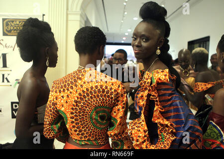 New York, aux États-Unis. 16 Février, 2019. Au cours de la 6e saison des modèles de Harlem Fashion Week s'est tenue au Musée de la ville de New York le 16 février 2019 à New York. Credit : Mpi43/media/Alamy Punch Live News Banque D'Images