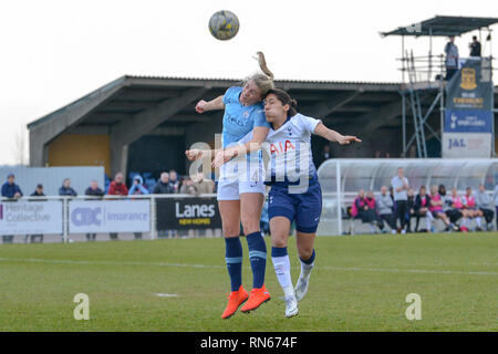 Cheshunt (Royaume-Uni). Feb 17, 2019. Gemma Bonner, de Man City & Lucie Leon d'éperons au cours de la FA Women's Cup 5e tour match entre Tottenham Hotspur et Manchester City Chers Femmes à Cheshunt Stadium le 17 février 2019 en Angleterre, Cheshunt. (Photo de Martine Xerri/phcimages.com) : PHC Crédit Images/Alamy Live News Banque D'Images