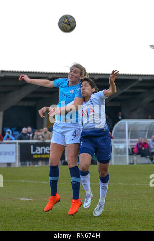 Cheshunt (Royaume-Uni). Feb 17, 2019. Gemma Bonner, de Man City & Lucie Leon d'éperons au cours de la FA Women's Cup 5e tour match entre Tottenham Hotspur et Manchester City Chers Femmes à Cheshunt Stadium le 17 février 2019 en Angleterre, Cheshunt. (Photo de Martine Xerri/phcimages.com) : PHC Crédit Images/Alamy Live News Banque D'Images