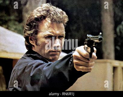 CLINT EASTWOOD, MAGNUM FORCE, 1973 Banque D'Images