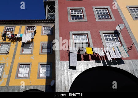 Porto vieux maisons typiques - quartier Ribeira Banque D'Images