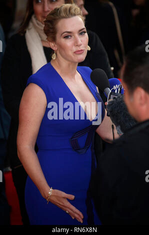 Apr 13, 2015 - Londres, Angleterre, Royaume-Uni - un peu Chaos UK Premiere, Odeon Kensington - Tapis Rouge photo montre des arrivées : Kate Winslet Banque D'Images