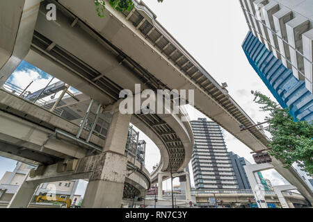 Une jonction de l'autoroute Métropolitaine n° 4. 号新宿線 首都高速4Shinjuku (route à péage) 首都高速道路 Banque D'Images