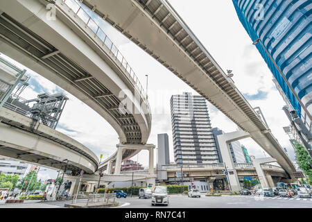 Une jonction de l'autoroute Métropolitaine n° 4. 号新宿線 首都高速4Shinjuku (route à péage) 首都高速道路 Banque D'Images