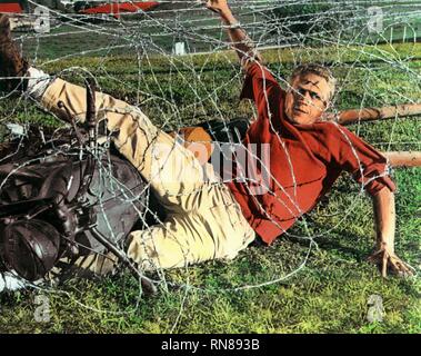 STEVE MCQUEEN, La grande évasion, 1963 Banque D'Images