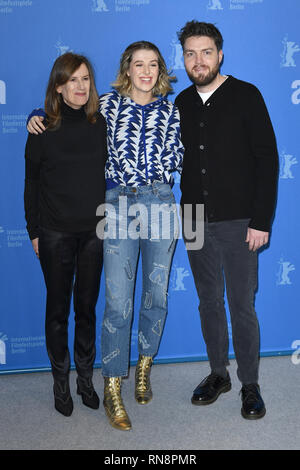 Joanna Hogg, honneur & Swinton-Byrne Tom Burke assister à un photocall pour les souvenirs - 69e Festival du Film de Berlin à l'hôtel Grand Hyatt © Paul Treadway Banque D'Images