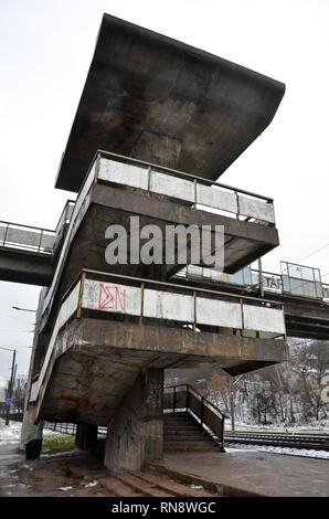 Escalier brutaliste près de Kaunas, Kaunas, Lituanie, Décembre 2018 Banque D'Images