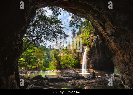 'Haew Suwat Chute d' Parc national Khao Yai, Thaïlande Banque D'Images