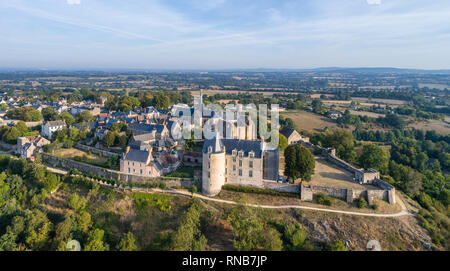 France, Mayenne, Sainte Suzanne, intitulée Les Plus Beaux Villages de France (Les Plus Beaux Villages de France), vue générale du village (aeri Banque D'Images