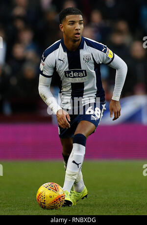 West Bromwich Albion Mason Holgate pendant le match contre Aston Villa dans le ciel parier match de championnat à Villa Park, Birmingham. Banque D'Images