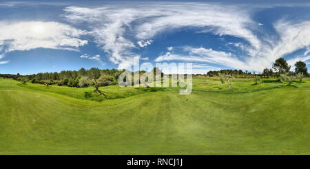 Vue panoramique à 360° de Golf dans la zone verte