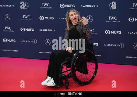 Monaco. Feb 18, 2019. L'ancien coureur cycliste allemand Kristina Vogel réagit sur le tapis rouge à la Laureus World Sports Awards 2019 cérémonie à Monaco, le 18 février 2019. Les Laureus World Sports Awards 2019 ont été dévoilés à Monaco le lundi. Credit : Zheng Huansong/Xinhua/Alamy Live News Banque D'Images