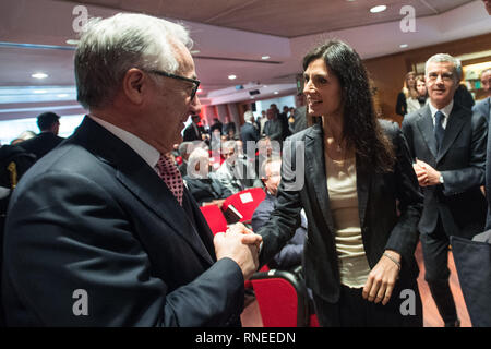 Foto Valerio Portelli/LaPresse 19-02-2019 Roma, Italia Maligna arte di inaugurazione dell'Anno Giudiziario del TRE Politica Nella Foto : Filippo Patroni dirige Griffi, Virginie Raggi, Stefano Castiglione Photo Valerio Portelli/LaPresse 19 février 2019 Rome, Italie la cérémonie d'ouverture de l'année judiciaire de goudron de la politique à la pic : Filippo Patroni dirige Griffi, Virginie Raggi, Stefano Castiglione Banque D'Images