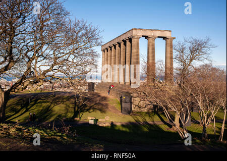 Monument National en vue de Calton Hill. Édimbourg. L'Ecosse Banque D'Images