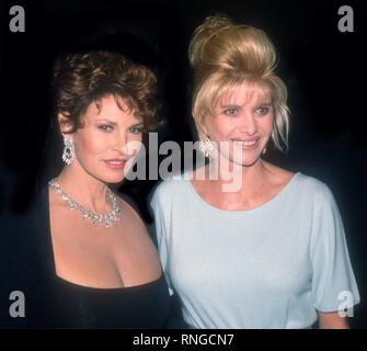 Ivana Trump Raquel Welch 1990 Photo par John Barrett/PHOTOlink Banque D'Images