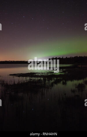 Le lac Astotin, Elk Island National Park, Alberta, Canada Banque D'Images