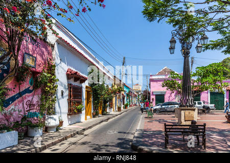 Calle del Pozo, Barrio Getsemaní, Cartagena de Indias, Colombie. Banque D'Images