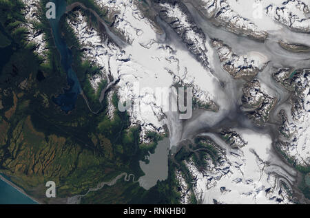 Vue aérienne du glacier de Yakutat dans le Brabazon Gamme de sud-est de l'Alaska, USA Banque D'Images