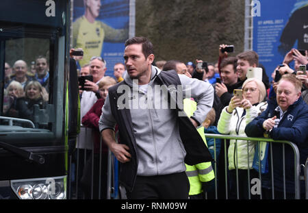 Derby manager Frank Lampard arrive pour le 5e tour de la FA Cup match entre Brighton & Hove Albion et Derby County à l'American Express Community Stadium . 16 février 2019 un usage éditorial uniquement. Pas de merchandising. Pour des images de football Premier League FA et restrictions s'appliquent inc. aucun internet/mobile l'usage sans licence FAPL - pour plus de détails Football Dataco contact Banque D'Images