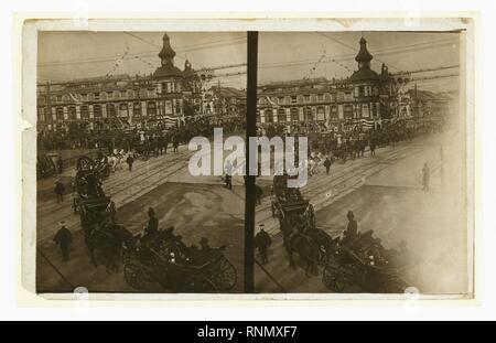 L'Amiral Togo, voitures transportant des officiers de marine, et des représentants du gouvernement au cours de la visite officielle à Tokyo en octobre, 1905 Banque D'Images