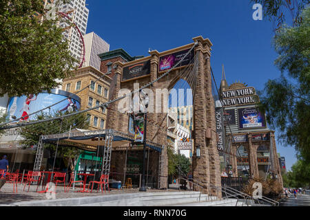 Pont de Brooklyn maquette, une partie de la New York New York The Strip, Las Vegas, Nevada, United States. Banque D'Images