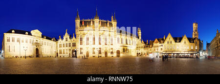 Bruges - Burg square at night, Panorama, Belgique skyline Banque D'Images