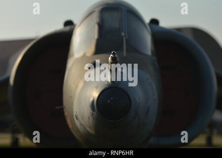 19 février 2019 - Cracovie, Pologne - Malopolski, Province de reconnaissance et d'attaque, British Aerospace Harrier GR.3, voir au Musée de l'Aviation Polonaise..Le Musée de l'Aviation Polonaise est située à l'emplacement de l'ancienne Krakow-Rakowice-Czyzyny Aéroport, créée en 1912, l'une des plus anciennes dans le monde. La collection du Musée se compose de plus de 200 aéronefs, dating WW1 WW2, et une collection de tous les types d'avion élaborés ou utilisés par la Pologne après 1945. (Crédit Image : © Cezary Kowalski/SOPA des images à l'aide de Zuma sur le fil) Banque D'Images