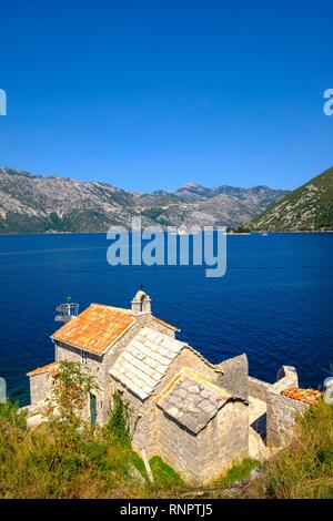Église Gospa od Andjela près de Lepetane, baie de Kotor, Montenegro, Tivat Province Banque D'Images