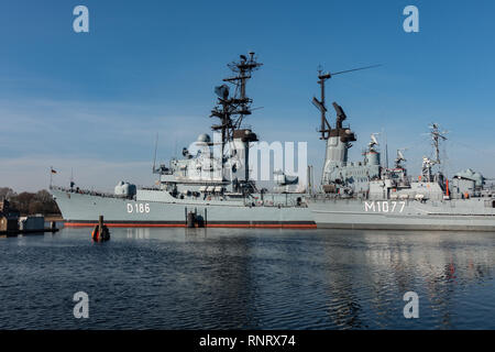 Vieux navires amarrés au musée. Wilhelmshaven. La Basse-Saxe. Allemagne Banque D'Images