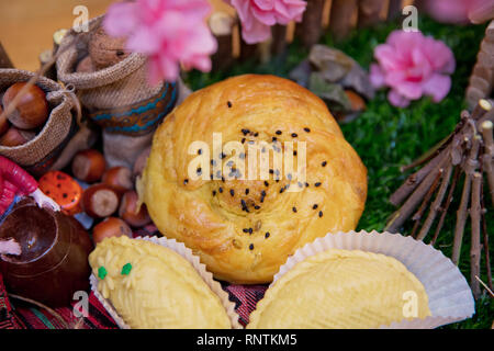 Douceur d'Azerbaïdjan pour la maison en baklava Novruz vacances . Cultivé. Shorgogal. Pâtisserie nationale azerbaïdjanaise, Qogal . Des pâtisseries Gogal, sweet f Banque D'Images