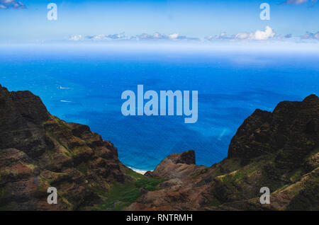 Kauai est la quatrième plus grande île et est parfois appelé le jardin de l'île, ce qui est tout à fait exact Banque D'Images