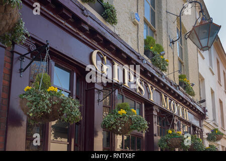 La spongieuse pub à Greenwich, Londres, Angleterre. Banque D'Images