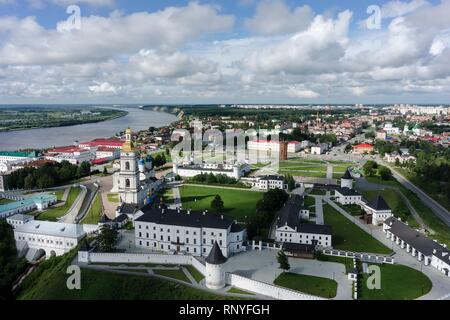 Tobolsk, Russie - le 15 juillet 2016 : d'oiseau sur le Kremlin de Tobolsk. Tyumen region Banque D'Images