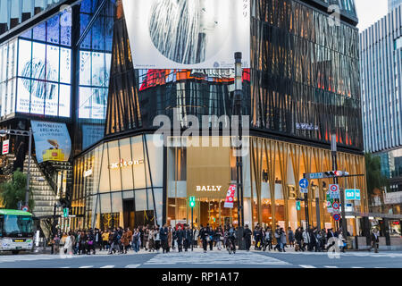 Le Japon, Honshu, Tokyo, Ginza, Tokyu Plaza Shopping Center Building Banque D'Images