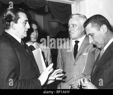 Luchino Visconti, Vittorio de Sica, paolo stoppa, 1962 Banque D'Images