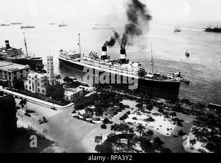 Duilio docks du port de Rio de Janeiro, 1930 Banque D'Images