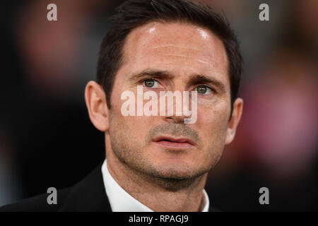 Derby, Derbyshire, Royaume-Uni. 20 févr. 2019 Derby County Manager Frank Lampard lors de la Sky Bet Championship match entre Derby County et Millwall au Derby Pride Park, le mercredi 20 février 2019. (Crédit : MI News | Alamy) Credit : MI News & Sport /Alamy Live News Banque D'Images