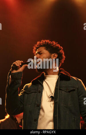 ***PHOTO*** Jussie Smollett arrêté pour conduite désordonnée de crime pour le dépôt d'un faux rapport de police. NEW YORK, NY - 27 janvier : Jussie Smollett aux racines Jam Session Pre Grammy Party au Gramercy à New York le 27 janvier 2018. Walik Goshorn : Crédit/MediaPunch Banque D'Images