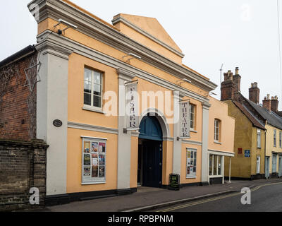 Une vue de l'avant de la Fisher Theatre de Bungay, dans le Suffolk Banque D'Images