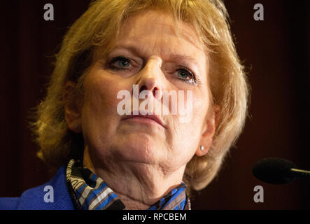 Le député conservateur, Anna Soubry, tient une conférence de presse avec Heidi Allen et Sarah Wollaston pour expliquer pourquoi ils ont rejoint le Groupe indépendant. Banque D'Images