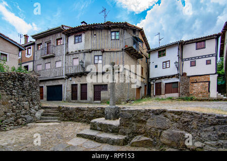 Alberca, Salamanque, Espagne ; Juin 2015 : rues et bâtiments du village médiéval de la Alberca dans la province de Salamanque Banque D'Images
