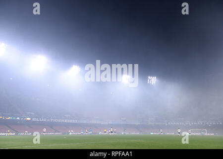 Foto Cafaro/LaPresse 21 febbraio 2019 Napoli, Italia sport calcio SSC Napoli vs FC Zurich - UEFA Europa League saison 2018/19, Sedicesimi di finale, ritorno - stadio San Paolo. Nella foto : stadio San Paolo, Naples. Cafaro Photo/LaPresse 21 février 2019 Naples, Italie Sports Football SSC Napoli vs FC Zurich - UEFA Europa League saison 2018/19, ronde de 32, deuxième partie - stade San Paolo. Dans le pic : stade San Paolo. Banque D'Images