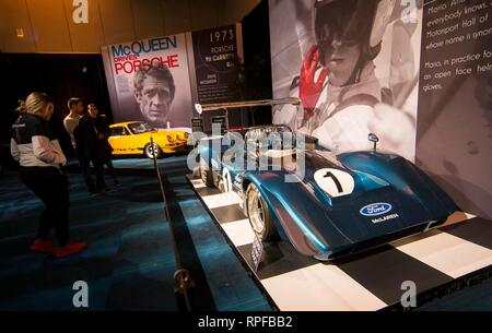 Toronto, Canada. Feb 21, 2019. Un 1969 McLaren M6B est visible pendant l'Art et l'exposition de l'Automobile 2019 Salon International de l'auto canadien (CSIA) au Metro Toronto Convention Centre, à Toronto, Canada, le 21 février 2019. Avec 15 voitures classiques et rares, l'exposition est présentée du 15 au 24 février 2019 au CIAS. Credit : Zou Zheng/Xinhua/Alamy Live News Banque D'Images